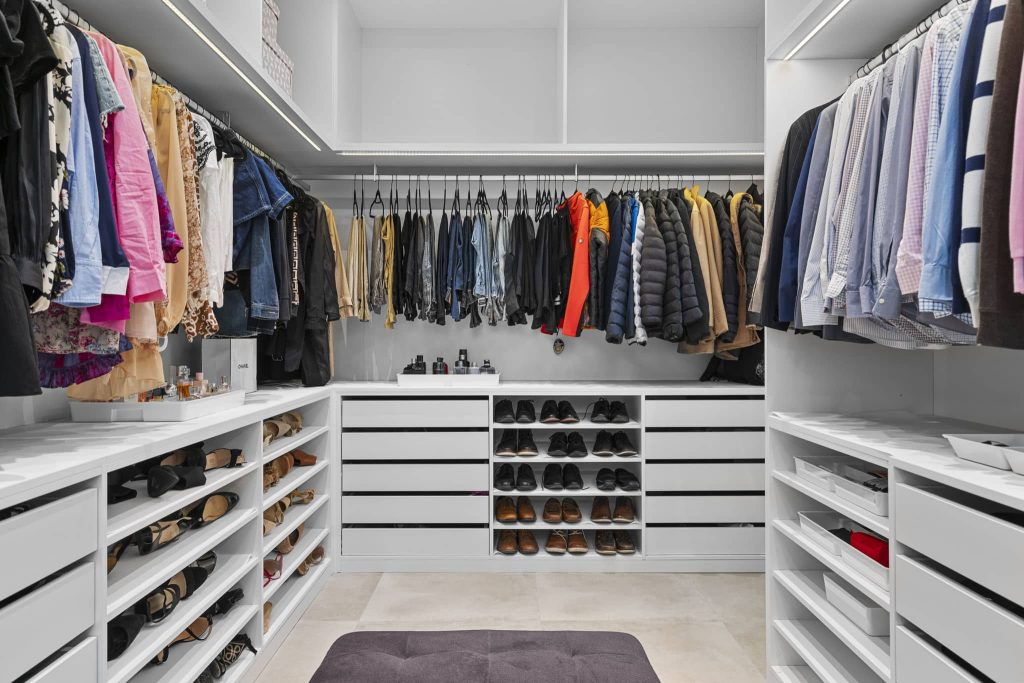 Hauzzi-Closets-e1755025119176.jpeg